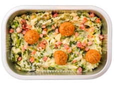 Ted's Andijvie stamppot met gehaktbal