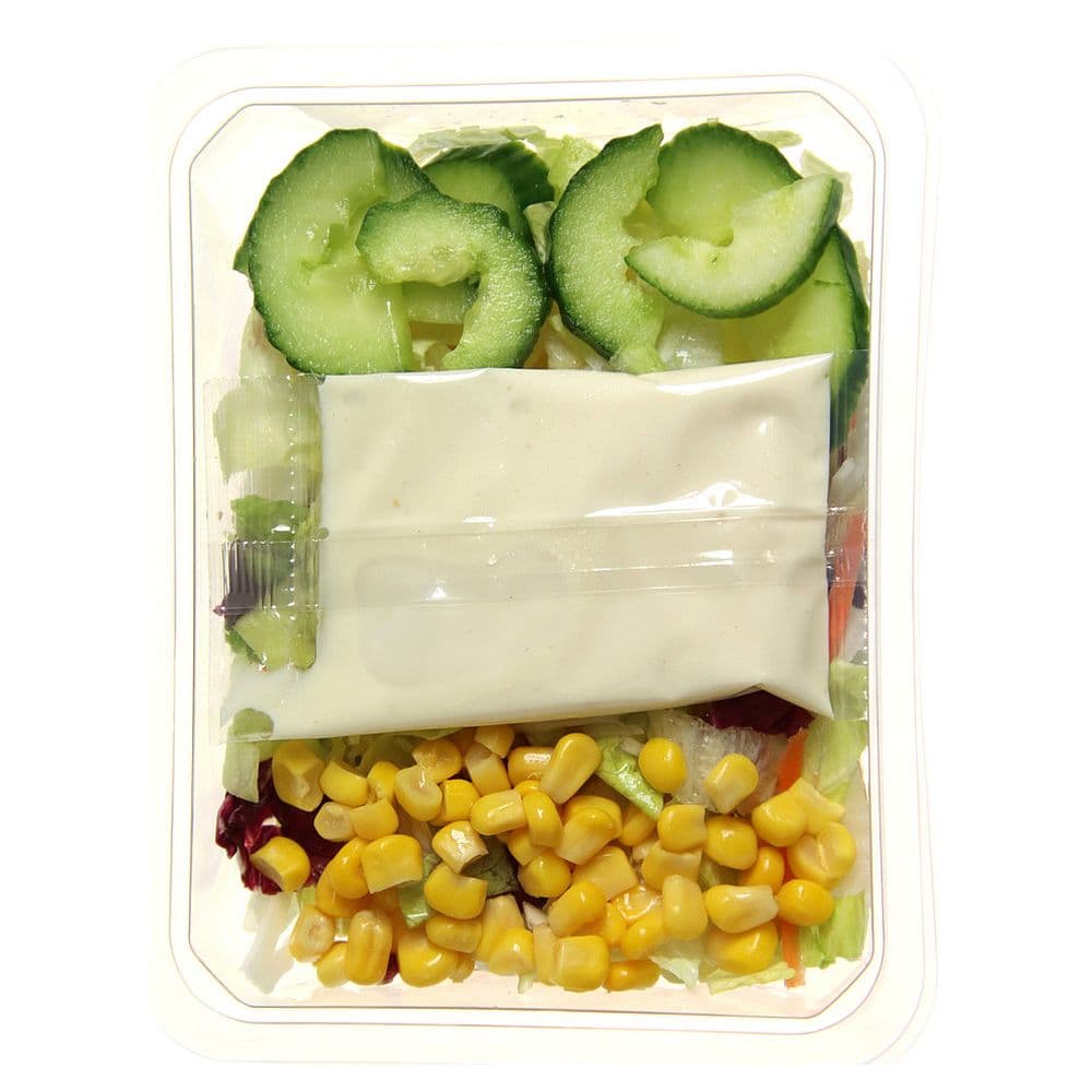Kleine salade mais-komkommer